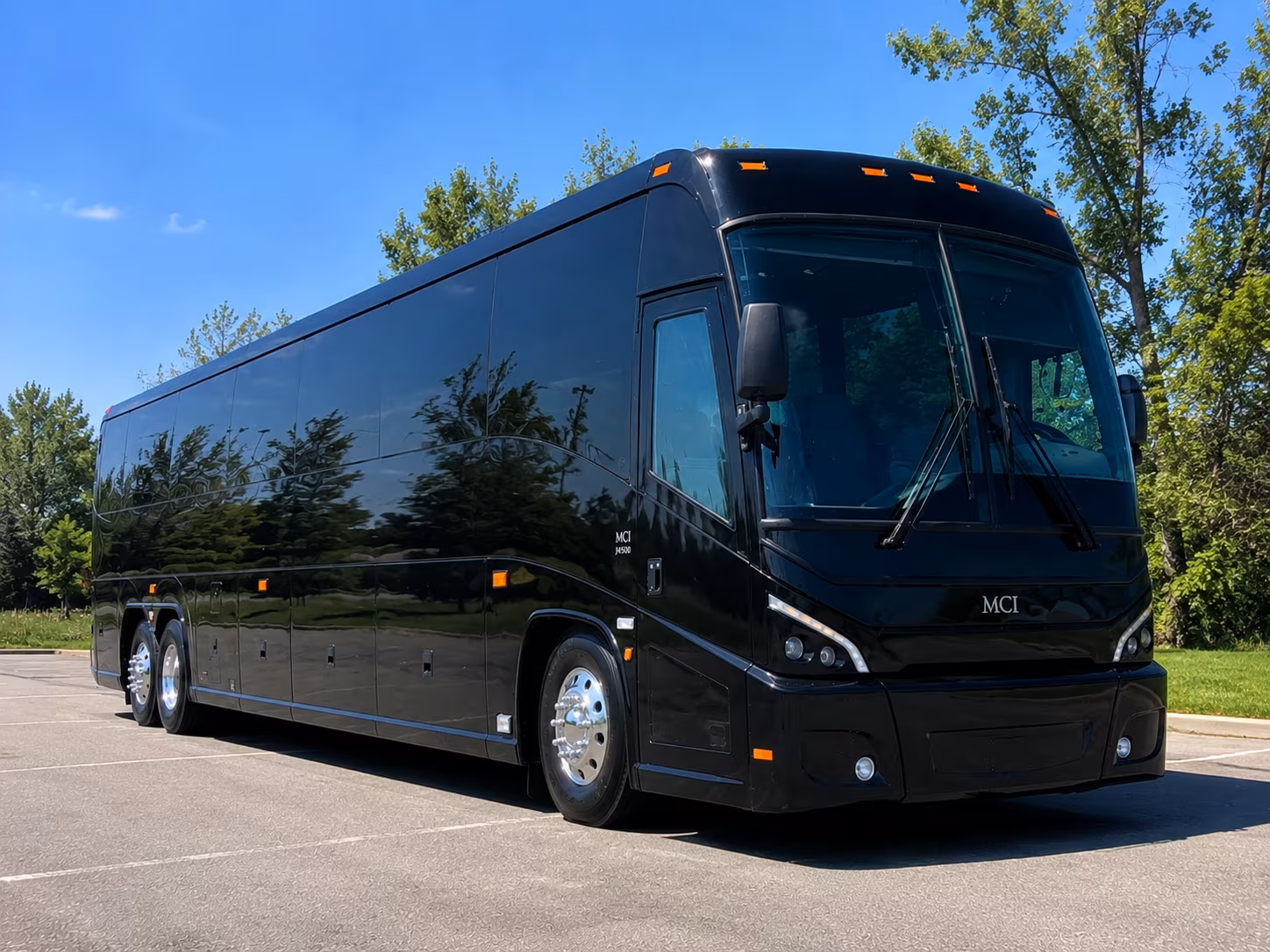cal state fullerton titans and rose bowl bus rentals for college sports fans
