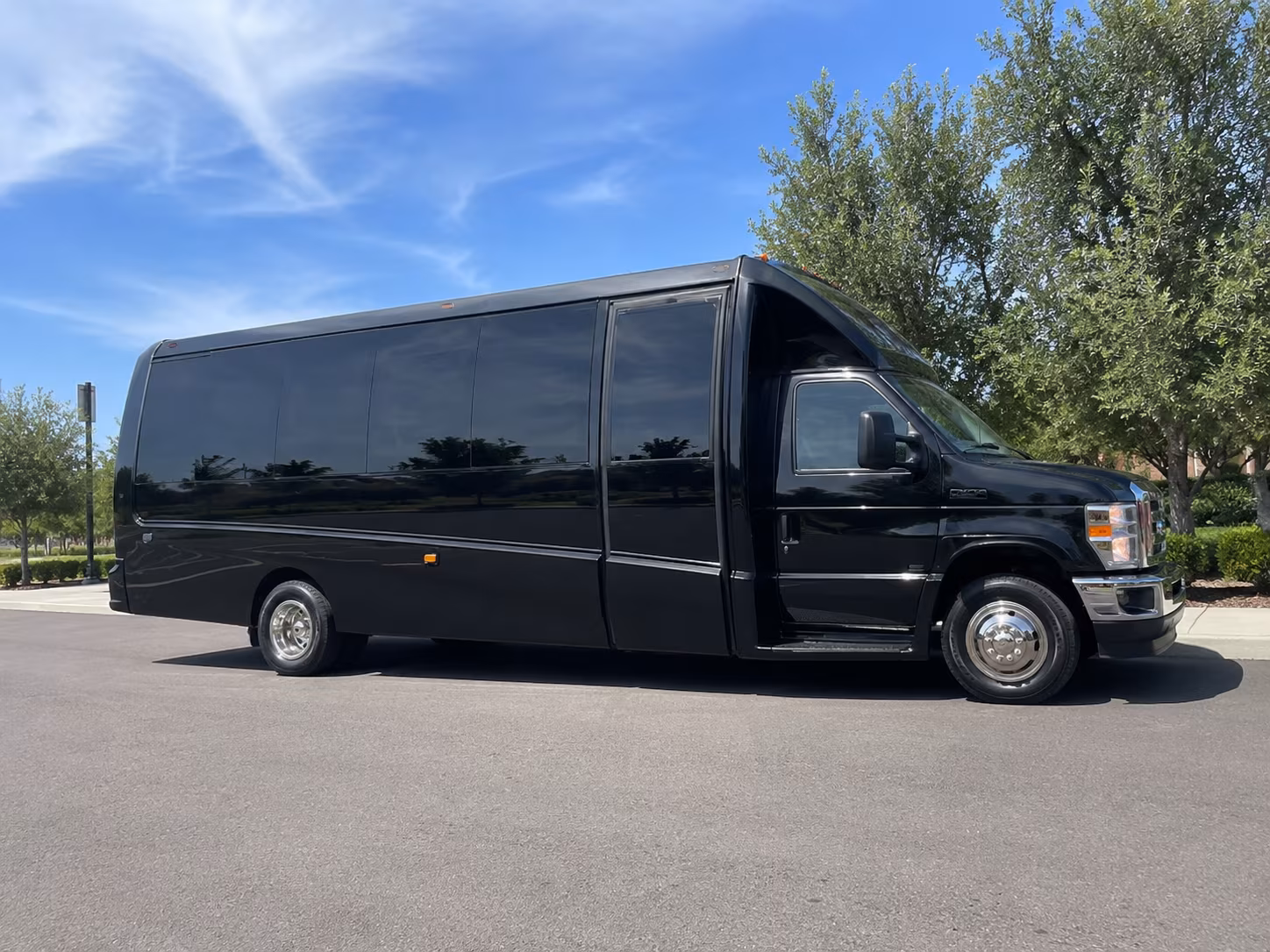 orange wine tour transportation