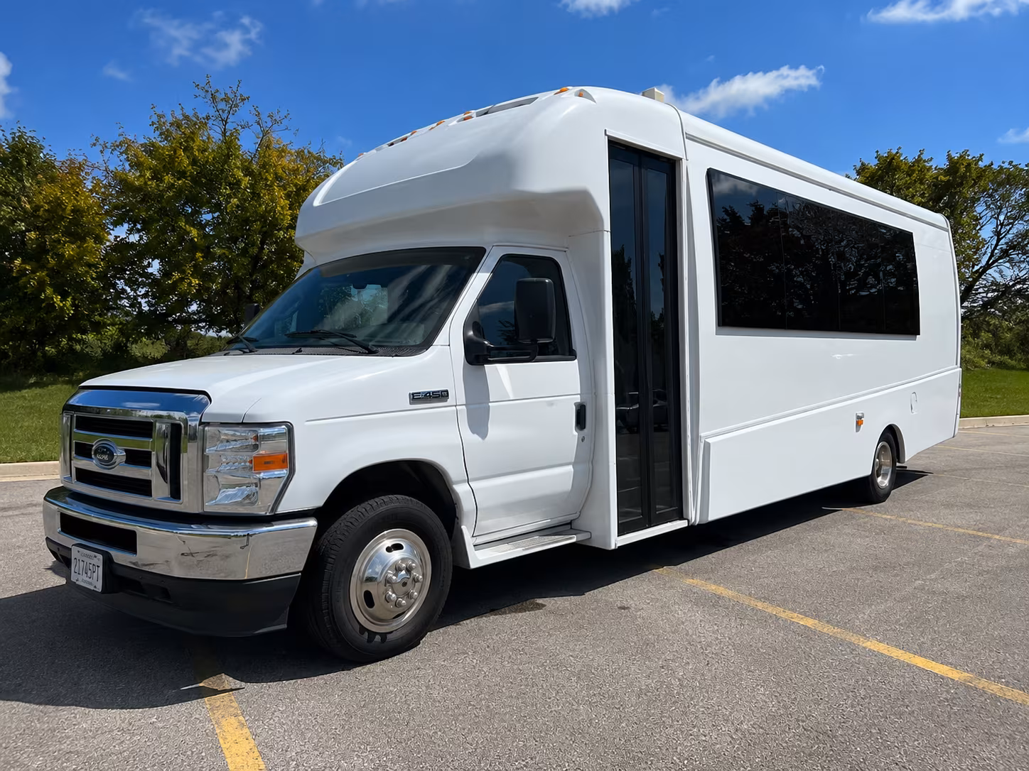 party buses to anaheim and disneyland area prom venues