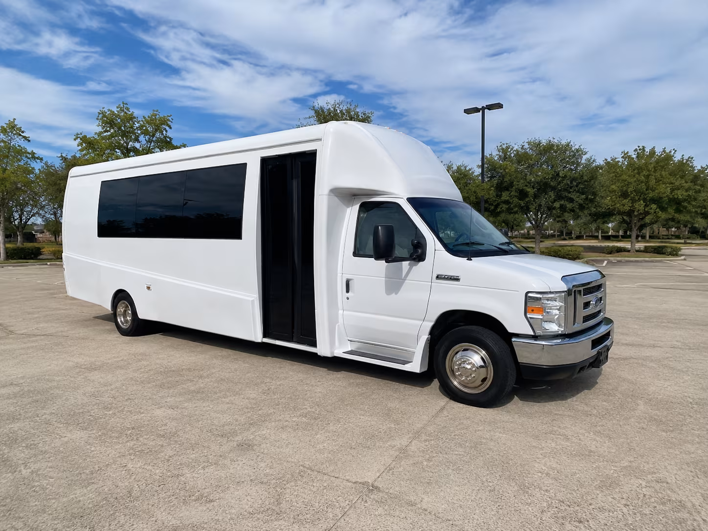 party buses to pacific amphitheatre and oc s outdoor concert scene